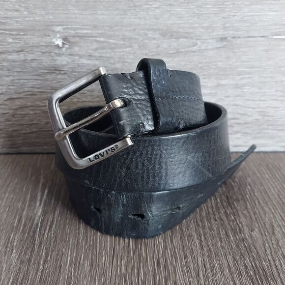 Levi's Black Leather Men's Belt 38 - Picture 1 of 5